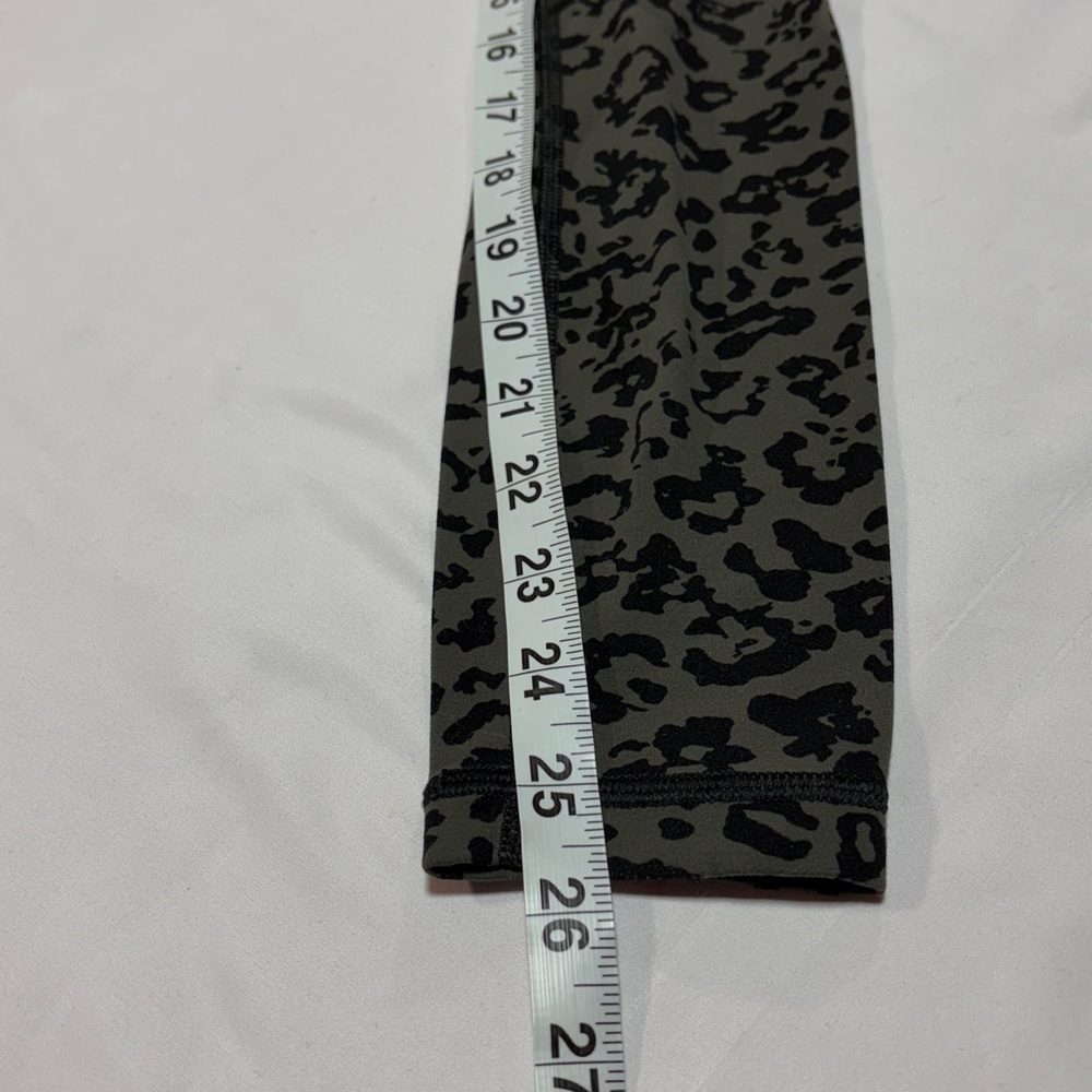 Athleta Women's Size XXS Elation Ultra High Rise Leopard Print Tight Leggings - Picture 8 of 9